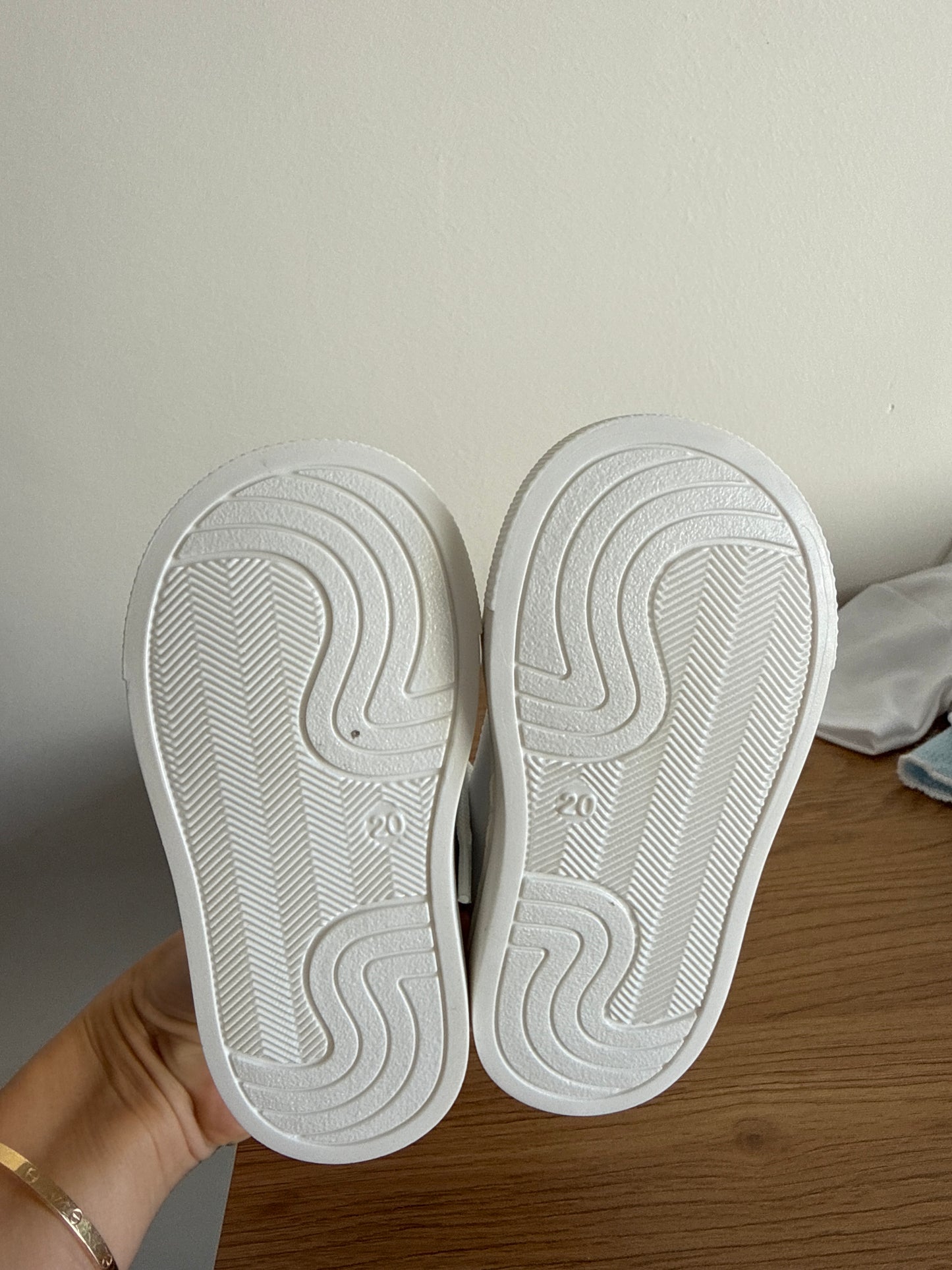 Size 4 paid £52