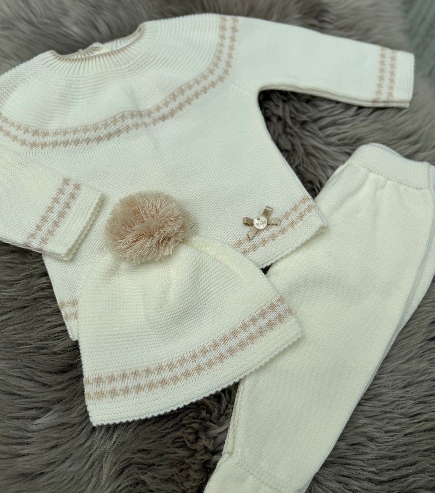Cream & Beige 3 Piece