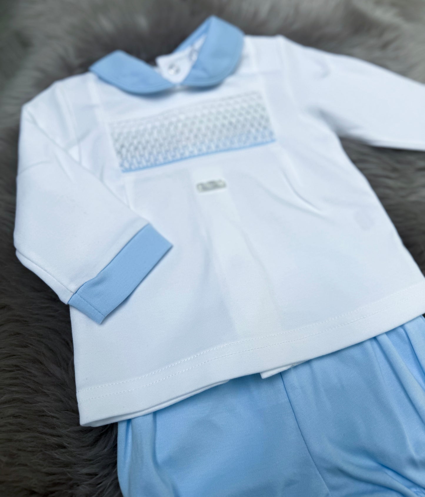 Smock white&blue short set