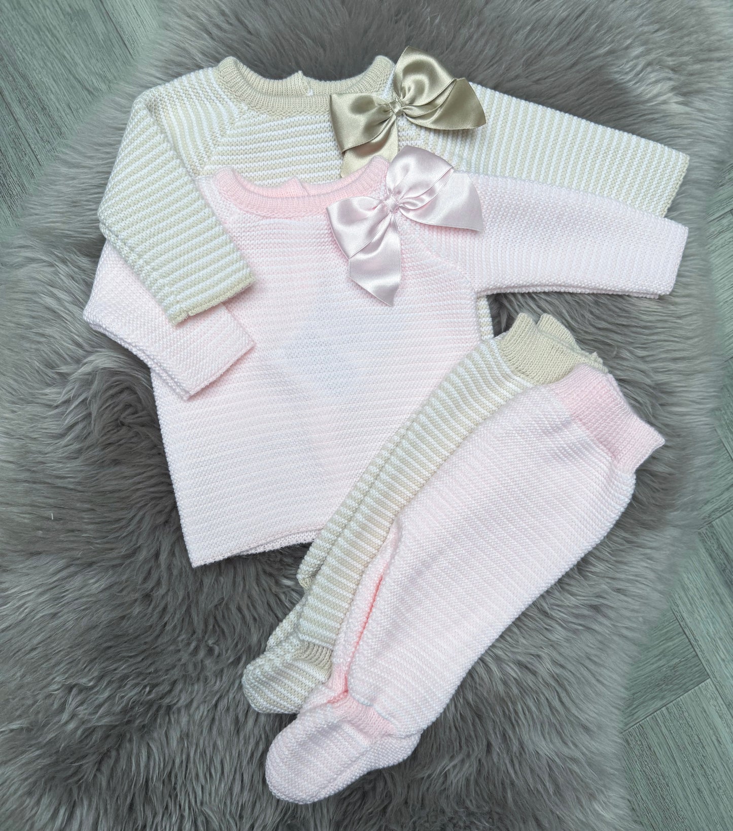 Pretty Biege Bow 2 Piece