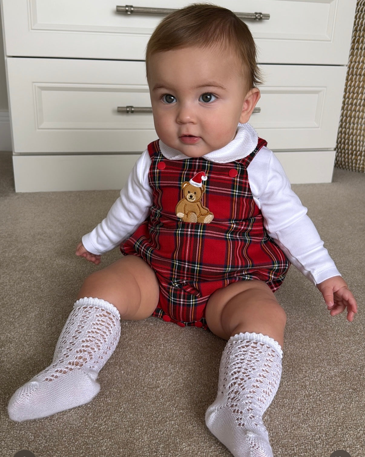 Romper size 9-12m worn for photo