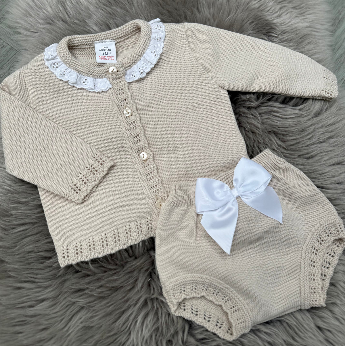 Girls Beige Frilly Collar Set