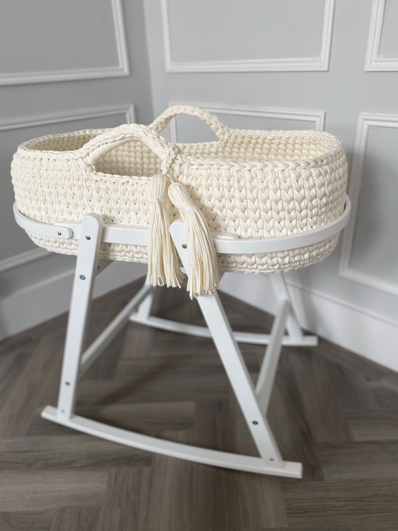 Baby Moses Moses Bassinet Stand Knitted Moses Basket (without Hood)