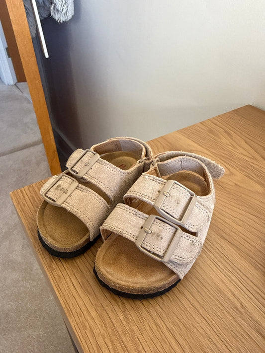 Size 3