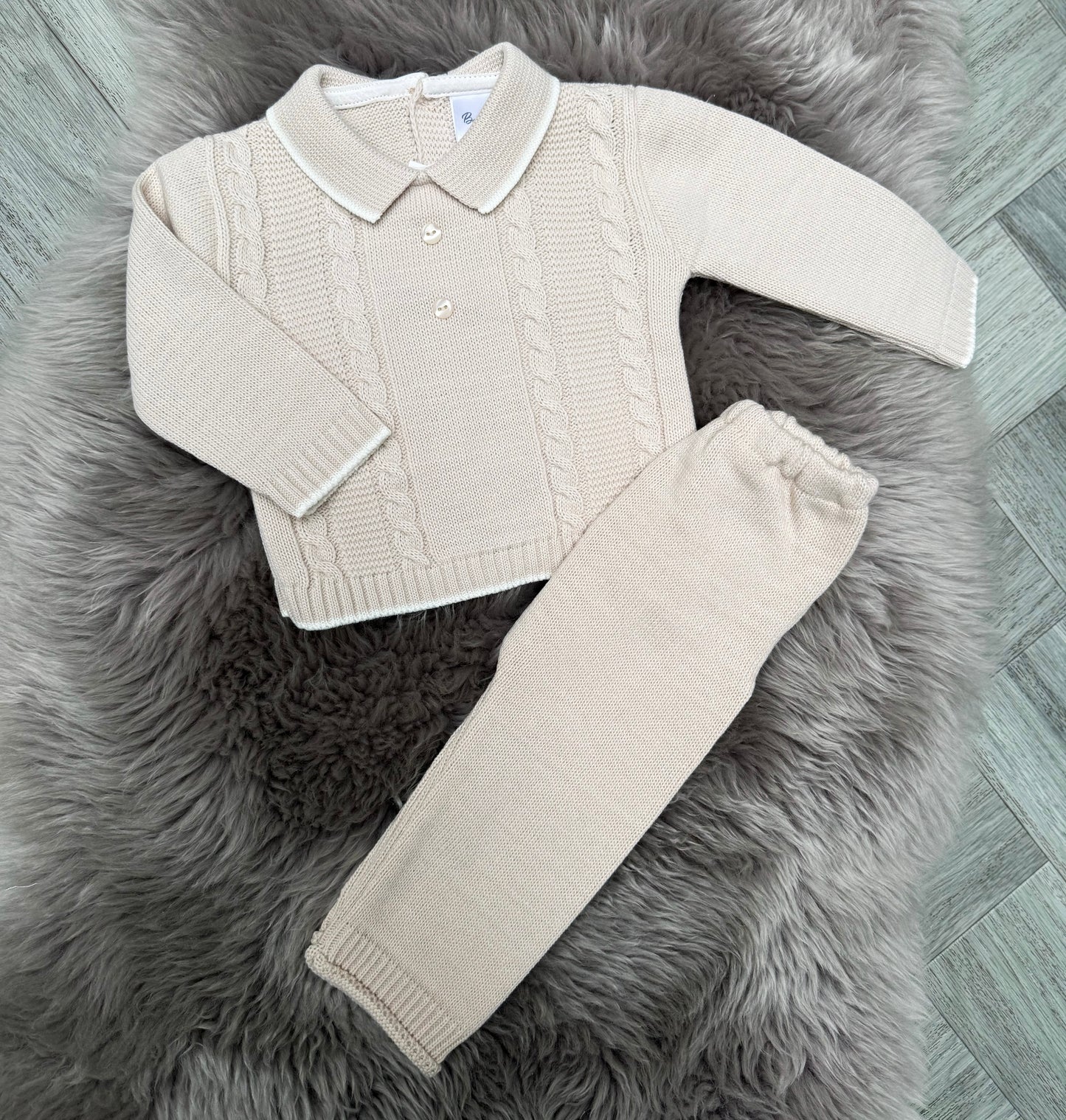 EXCLUSIVE BILLY 2 PIECE