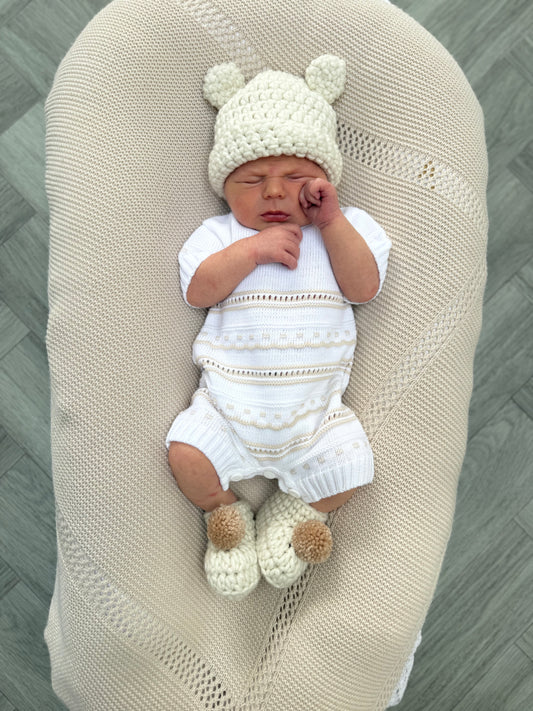 Newborn beige&white romper