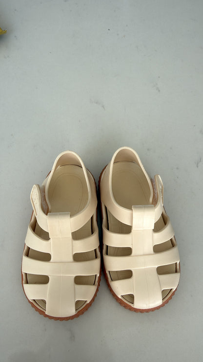 Size 4 never been worn