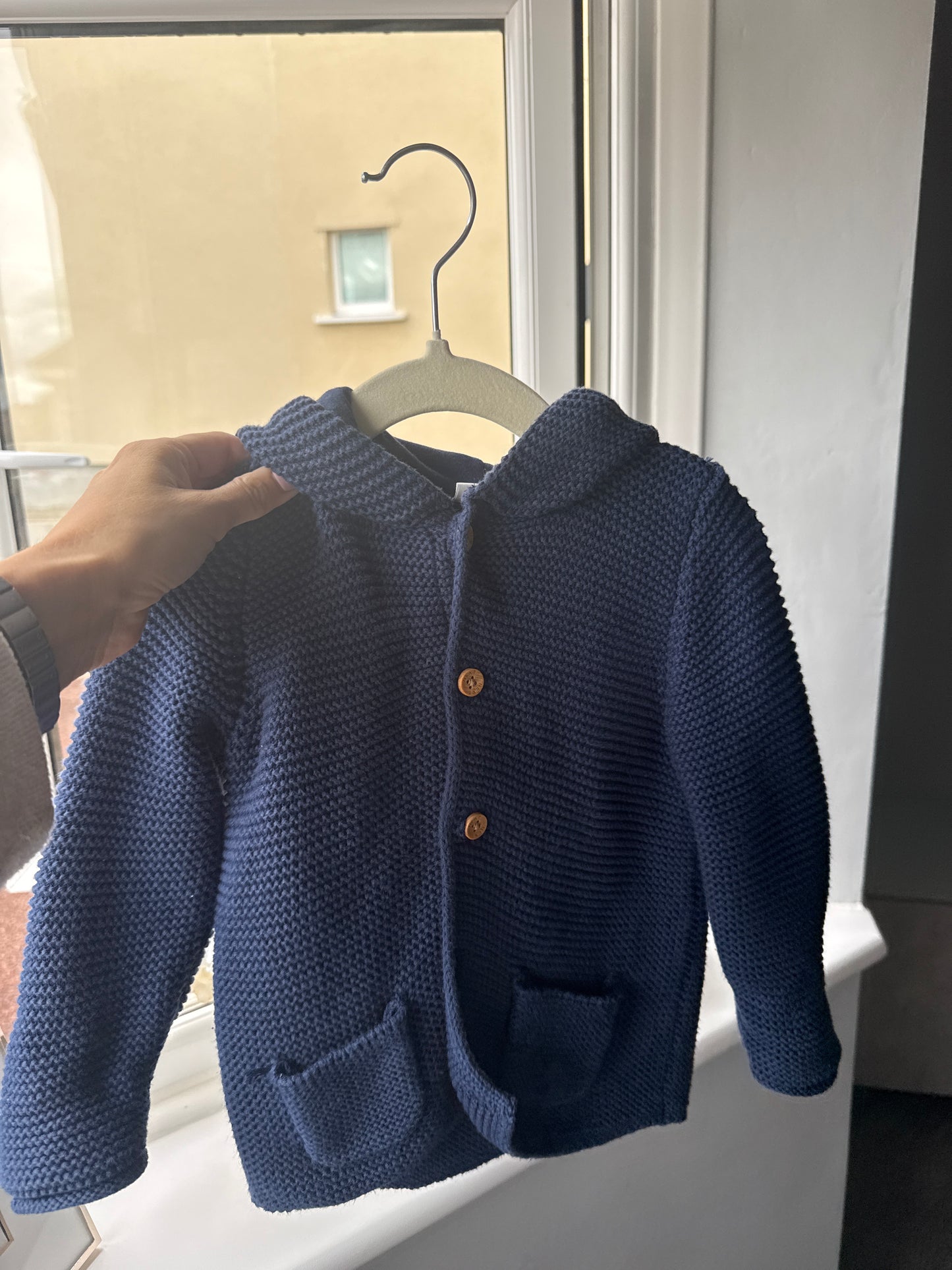 Looks brand new 12-18m