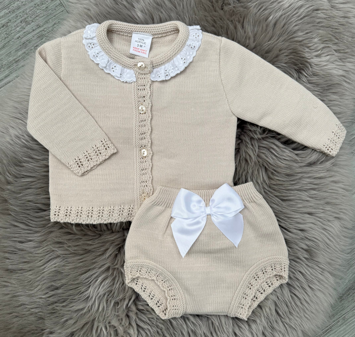 Girls Beige Frilly Collar Set
