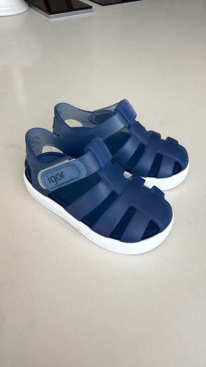 Size 4 never been worn