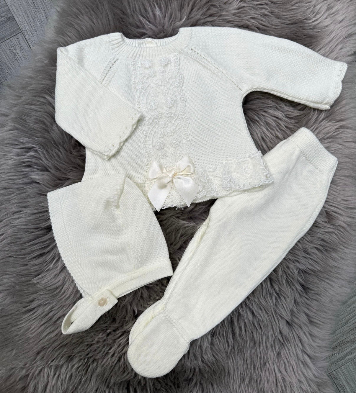 Cream Lace 3 Piece