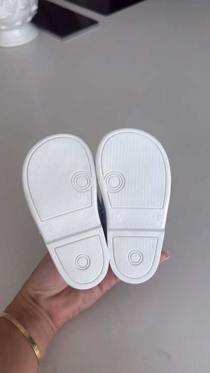 Size 3 brand new hard sole