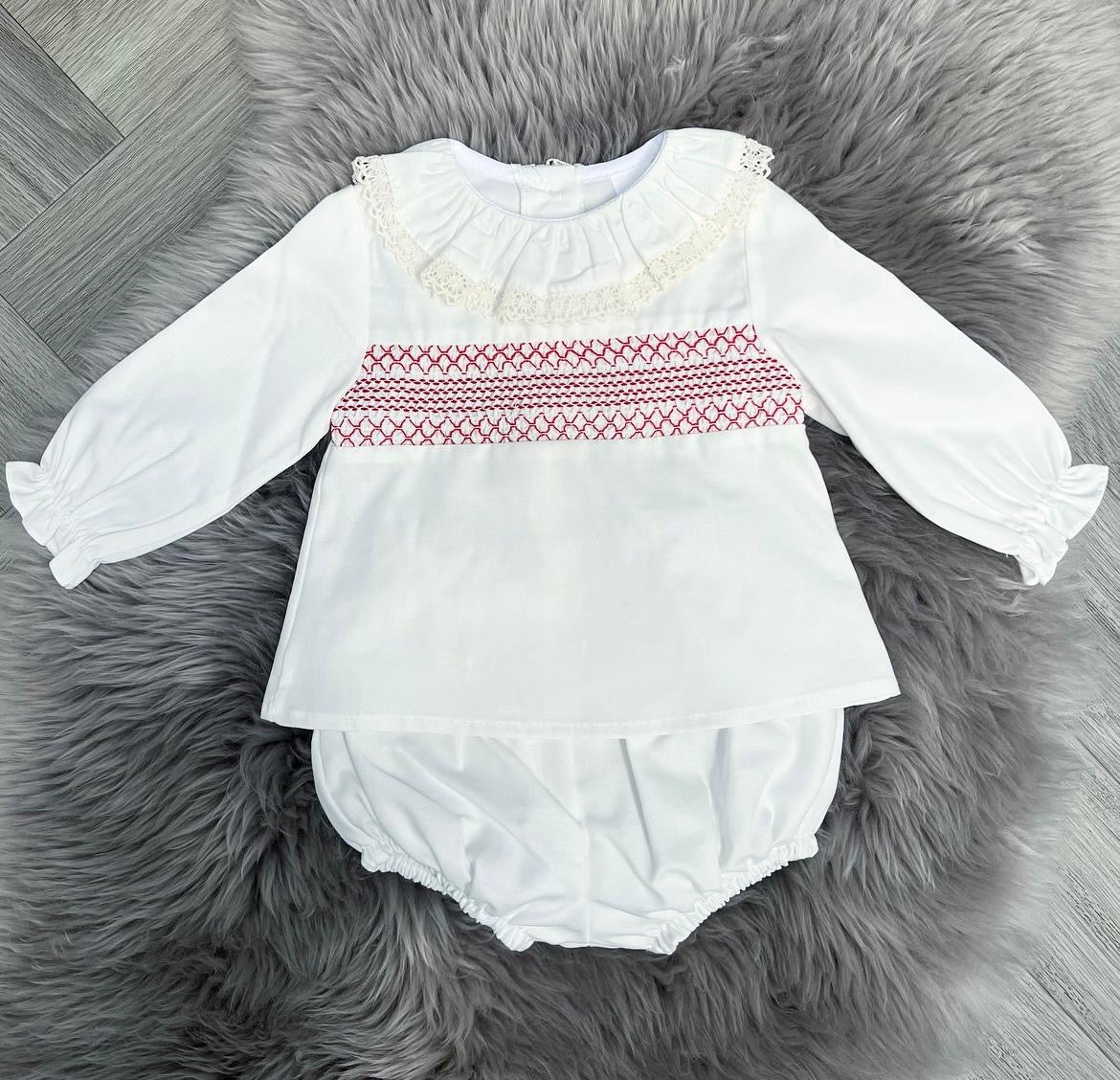 White Holly 2 Piece