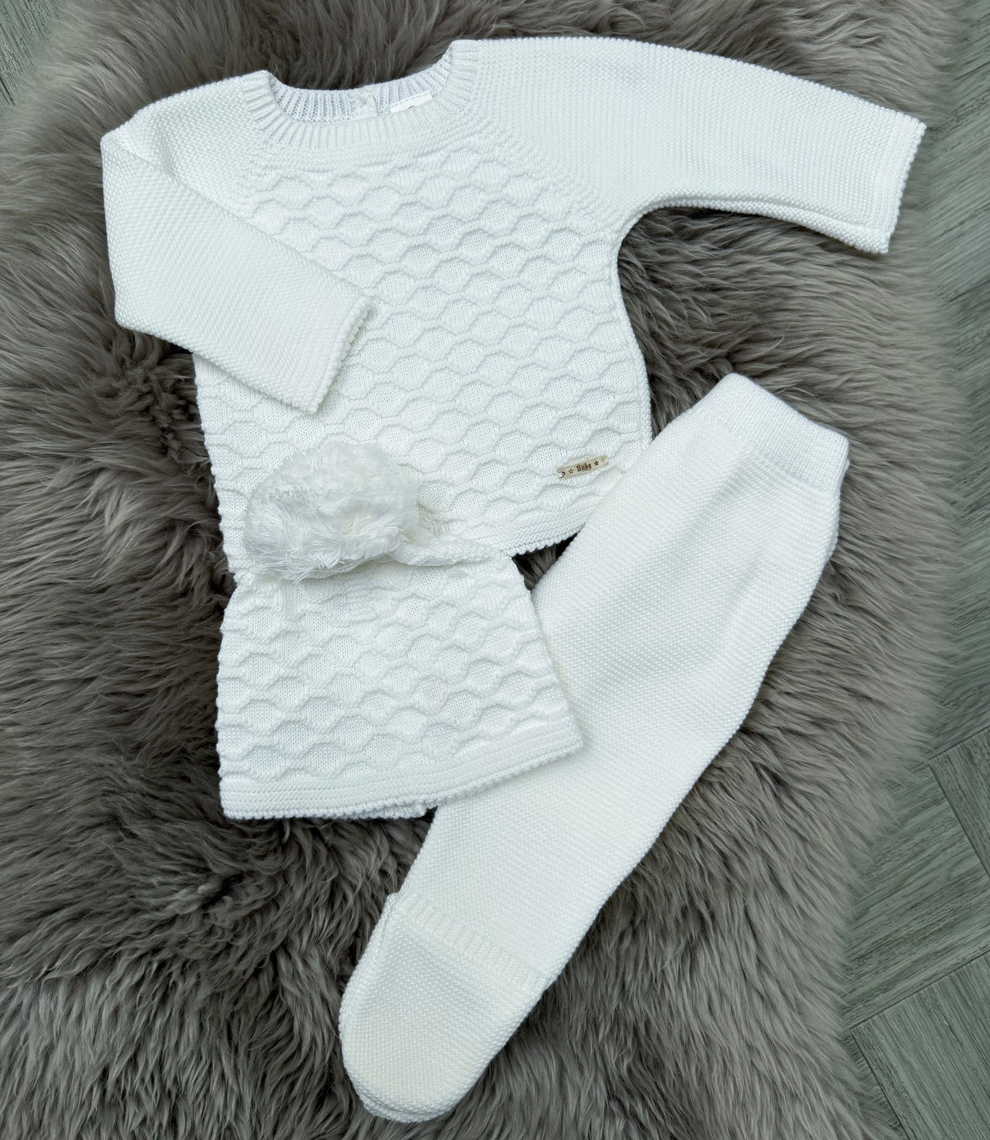 White Knitted 2 Piece Including Hat